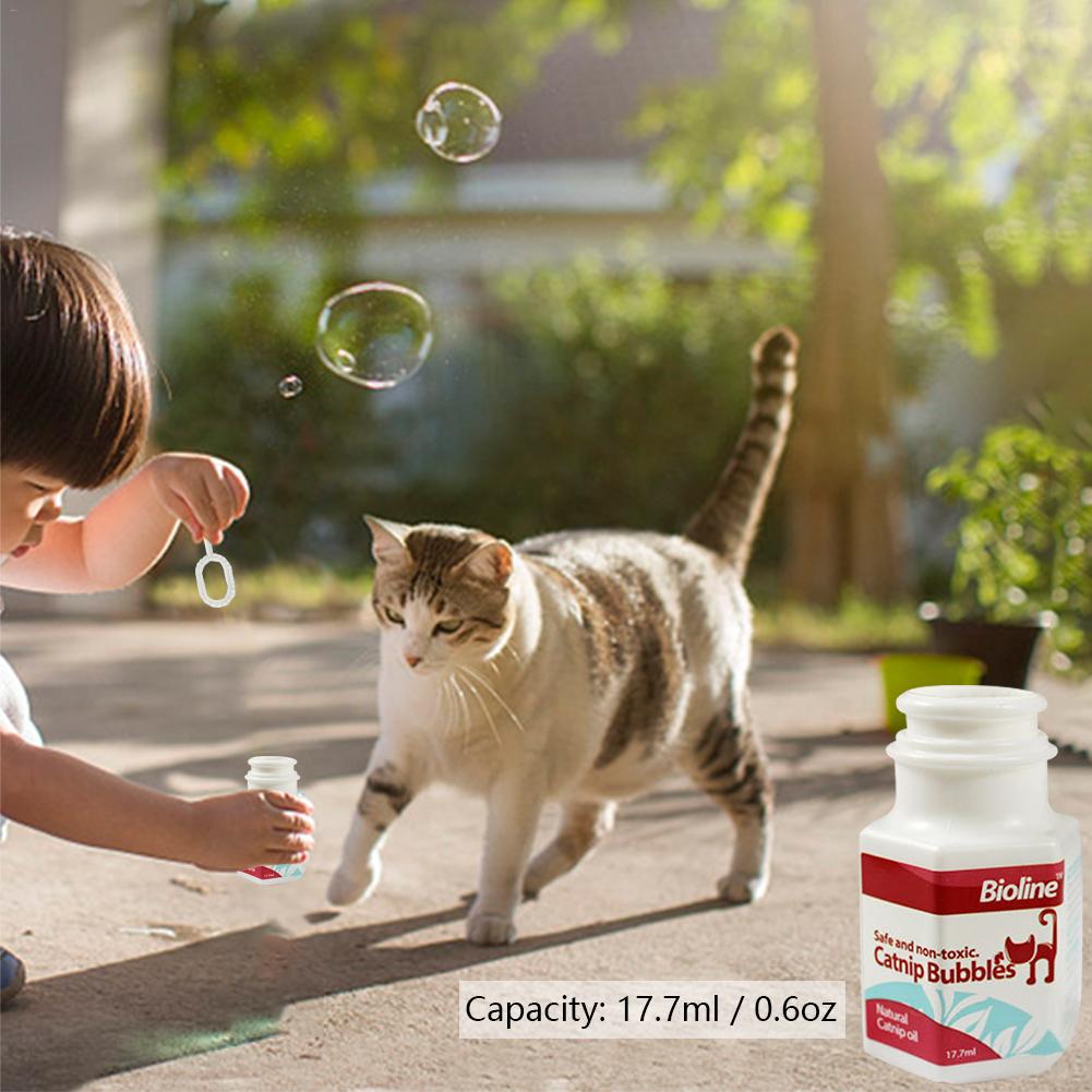 Interactive Catnip Bubbles Spray Toy (18ml)
